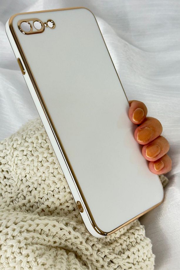 Iphone 7 Plus Ve 8 Plus Uyumlu Parlak Kenarlı Gold Detaylı Soft Bark Kılıf - 4