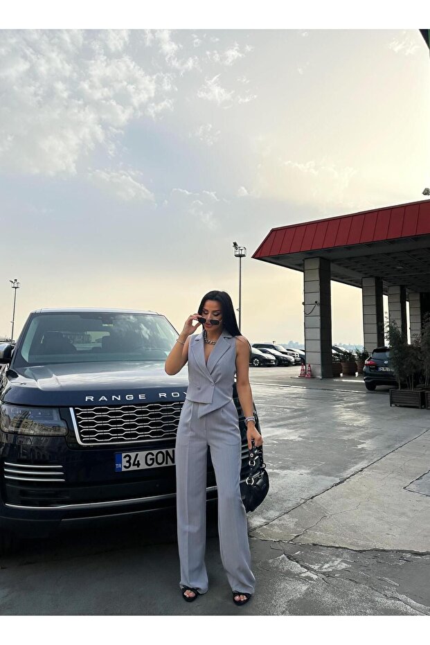 Mellény és nadrág öltöny zsebekkel - 3