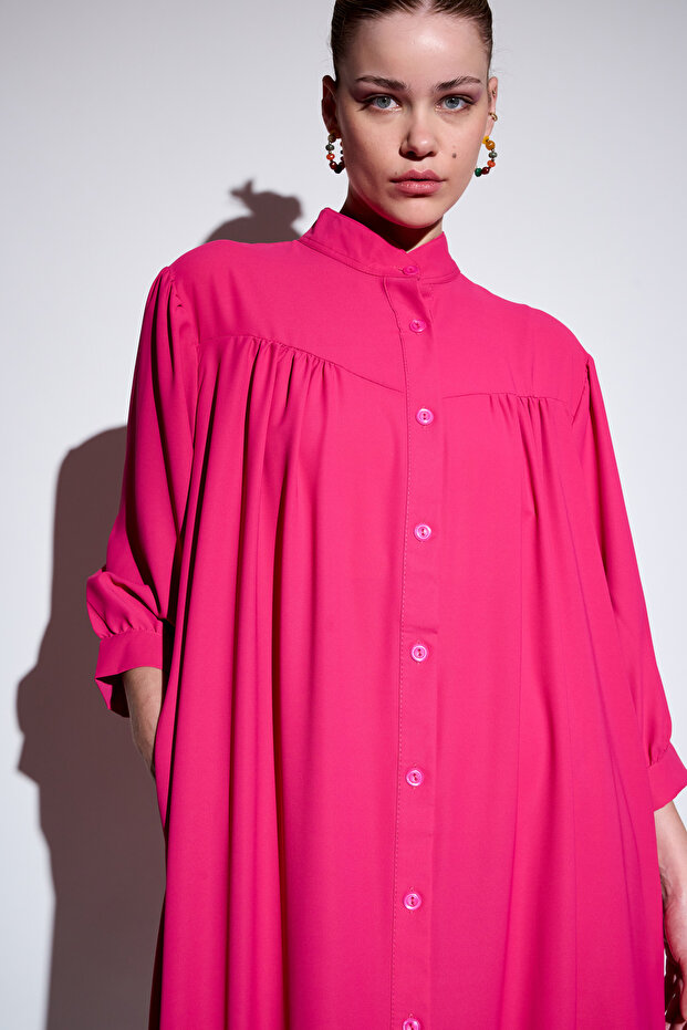 فستان مكشكش بأزرار - 1