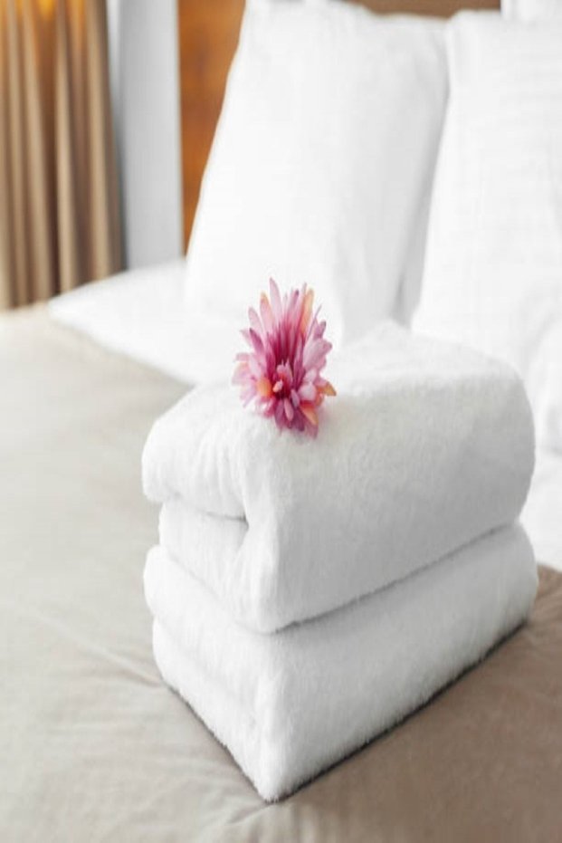 Hotel Type Cotton White Hand and Face Towel 50x90 Size 200gr