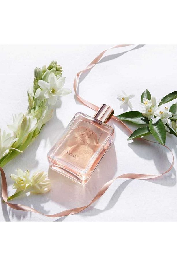 Signature Generation Edt 50 ml Parlak ve Odunsu Notaya Sahip Kadın Parfümü 40793Signature - 1