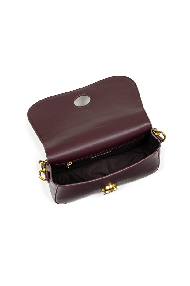 حقيبة بحزام على شكل سلسلة - 4