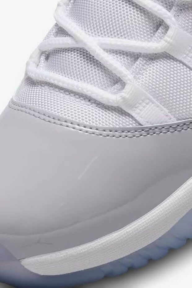 Jordan 11 Retro Low - 3