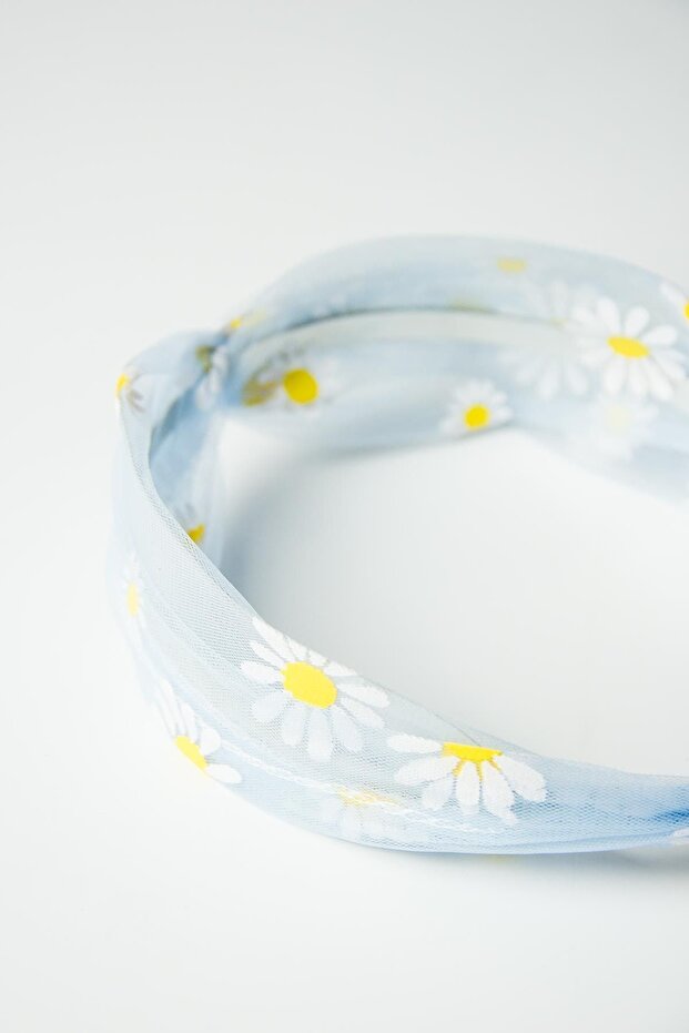 Papatya Işlemeli Tül Taç - 4