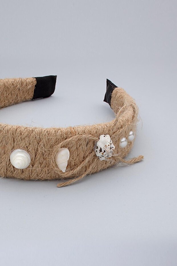 تاج من القش على شكل صدفة البحر - 2