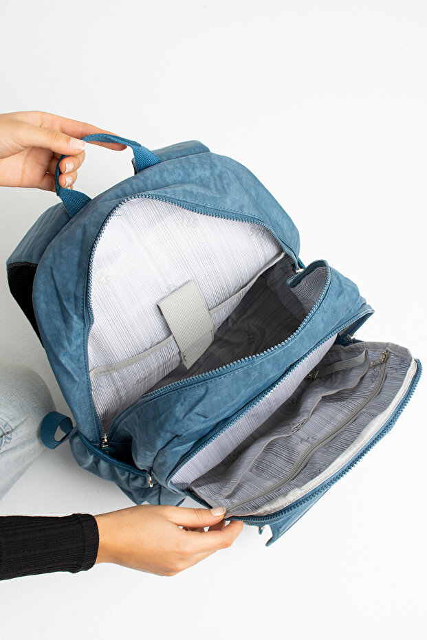 حقيبة مدرسية ميجا متعددة الأقسام مع سلسلة مفاتيح على شكل قرد - 4