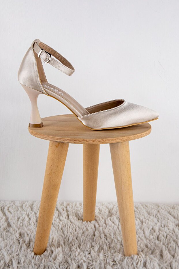 Simple Flat Heeled Shoes - 5