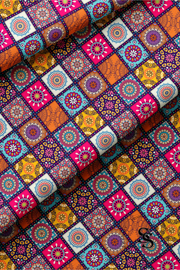 عداء رقمي مطبوع بنمط ماندالا مرقع - 4