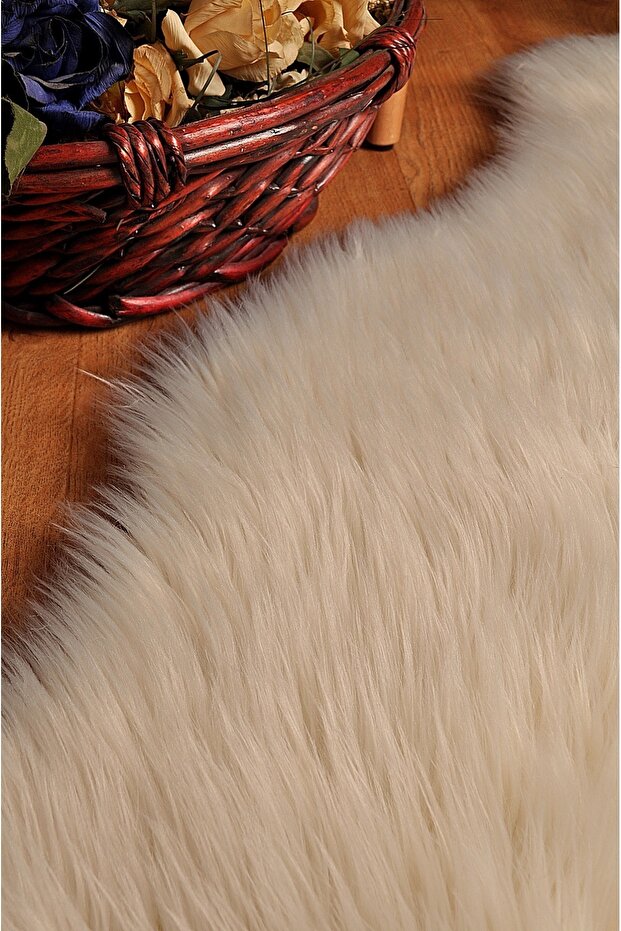 Soft Peluş Kuzu Postu Krem - 2