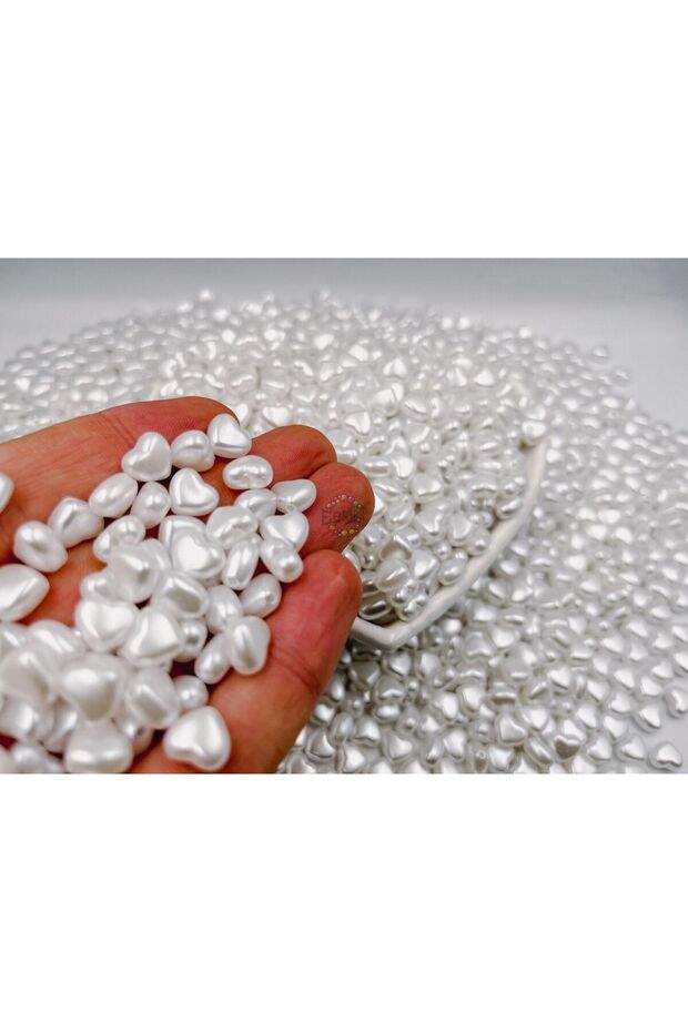 8 Mm Plastic White Heart Perforated Pearl 110 Pieces Beads Jewelry Making Bead (25 GRAM)