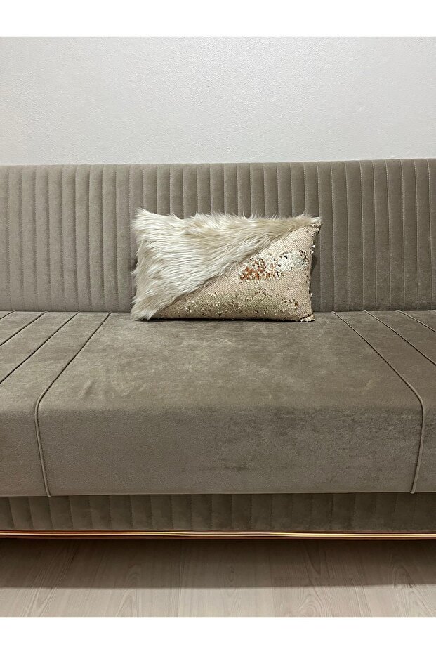 غطاء وسادة مثلث مستطيل من القطيفة مزين بالترتر - 3