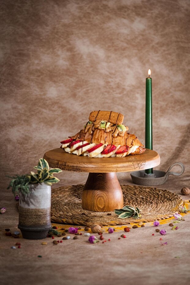 Justwood Lucca 25 Cm Wooden Round Cake Presentation Serving Plate with 10 Cm Foot
