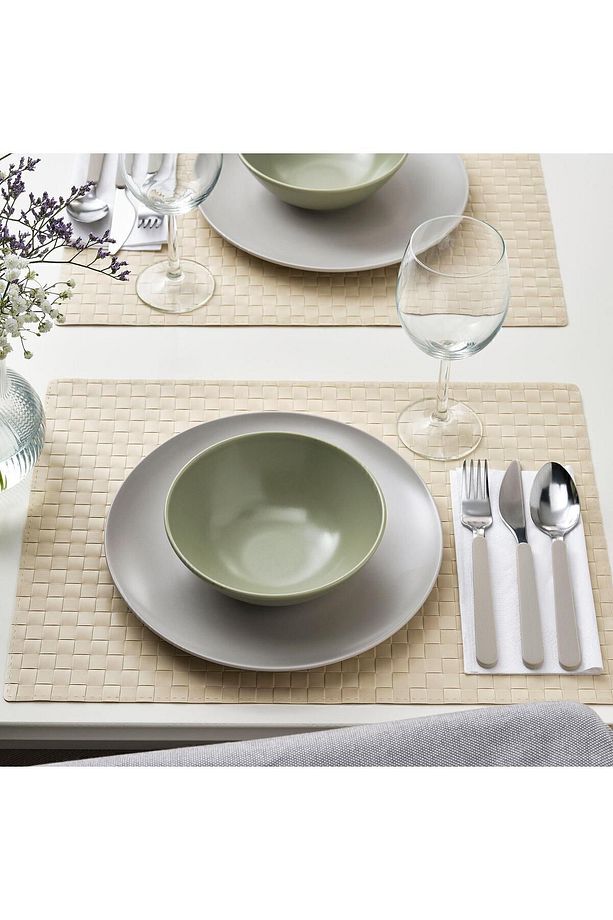 4 Adet Tabak Seti Mat Açık Gri Renk 26 cm, 4 Adet, Stoneware Yuvarlak Servis Tabak Seti - 4