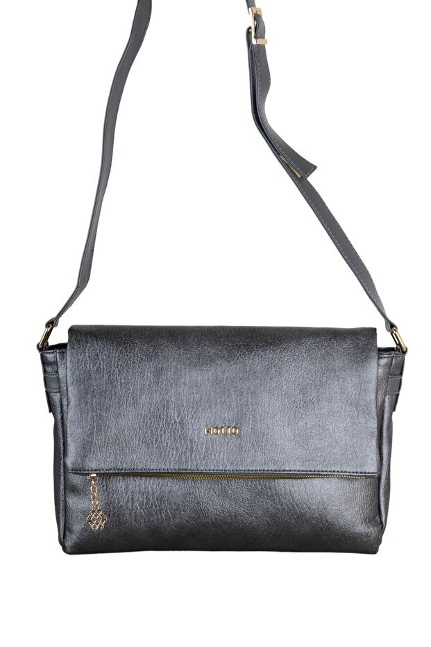 Messenger Bag Stylish and Convenient Platinum