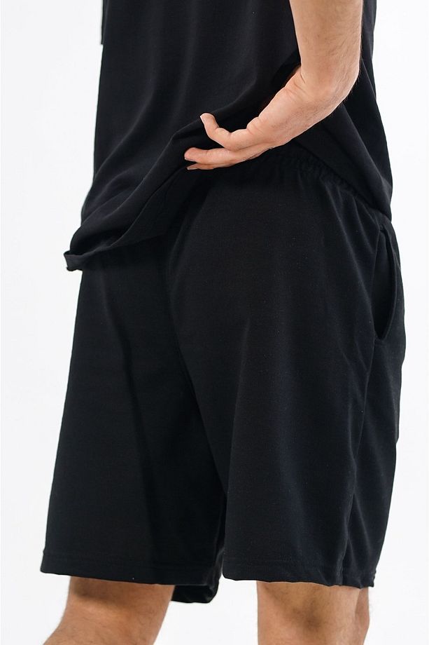 Erkek Regular Fit Düz Siyah Şort - 2