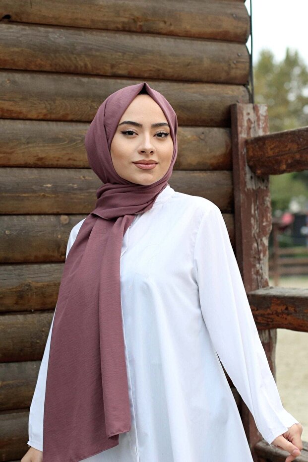Cotton Crash Cazz Shawl Model - Dark Fig