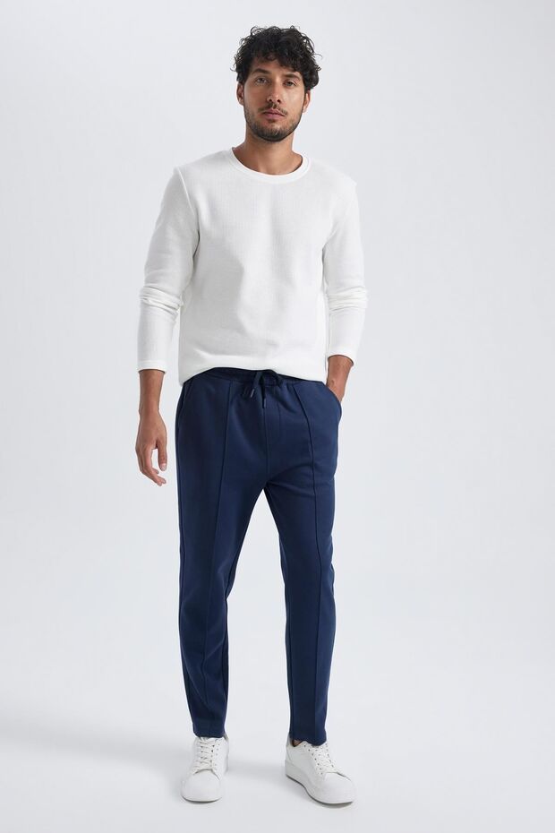 Slim Fit Flat Leg Sweatpants A7160ax23au