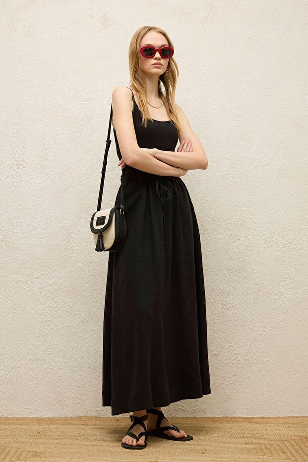 Czarna lniana spódnica - luźny krój - 7