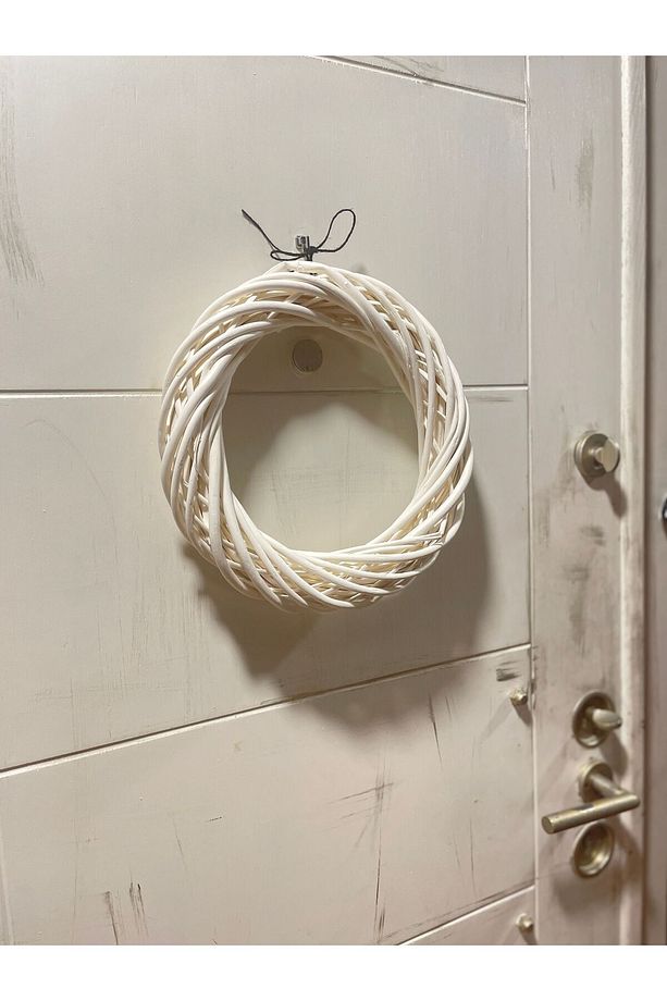 Beyaz örme kapı süsü , hediyelik  sade kapı çelenk - 5