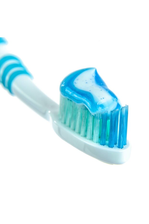 Active Oxygen and Lactoferrine Toothpaste 50 ml - 3