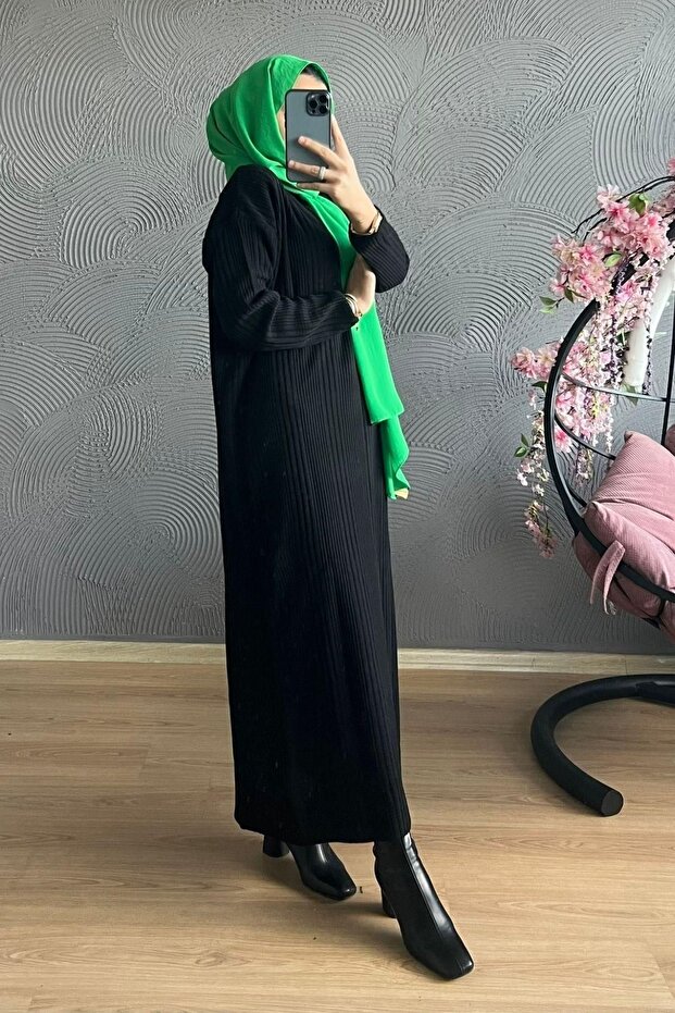 Tesettür Triko Elbise - 3