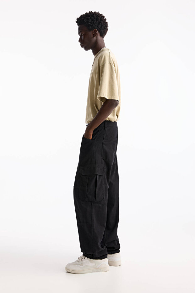 Cargo Pants with Stitching - 3