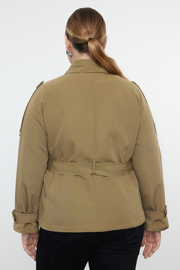 Zöld, nagy méretű, műszaki illeszkedés, rövid hosszúságú trench kabát - TBBAW25BM00001 - 5