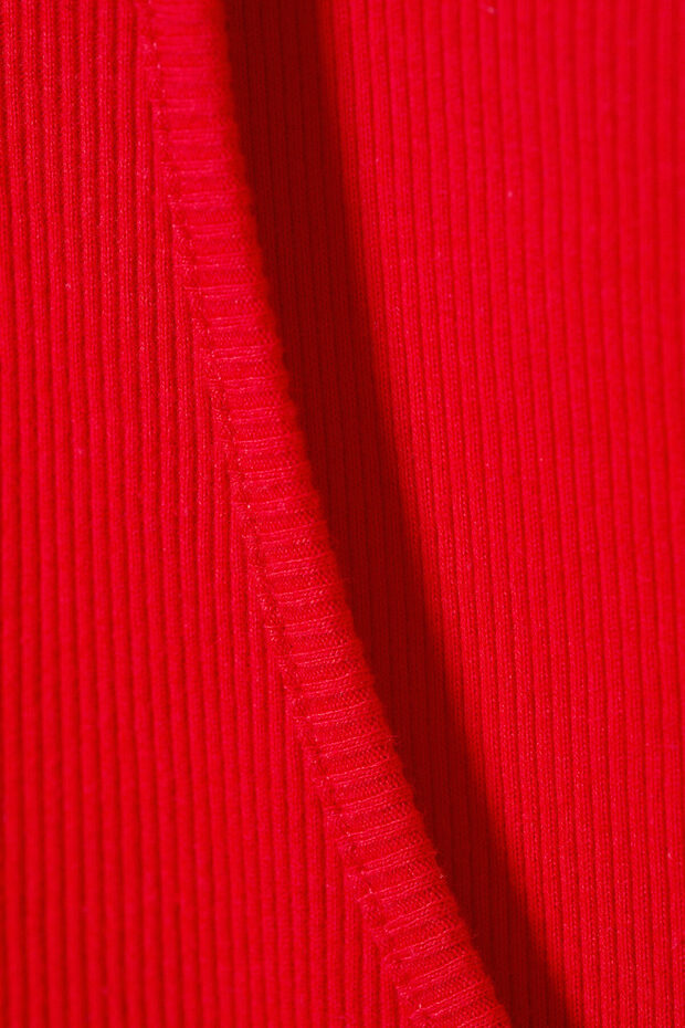 كرة مطرزة يدويًا - 5