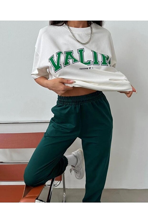 Valiri t-shirt and Jogger Pants Sweatpants - White and Navy Printed Tracksuit Set, Oversized Crew Neck