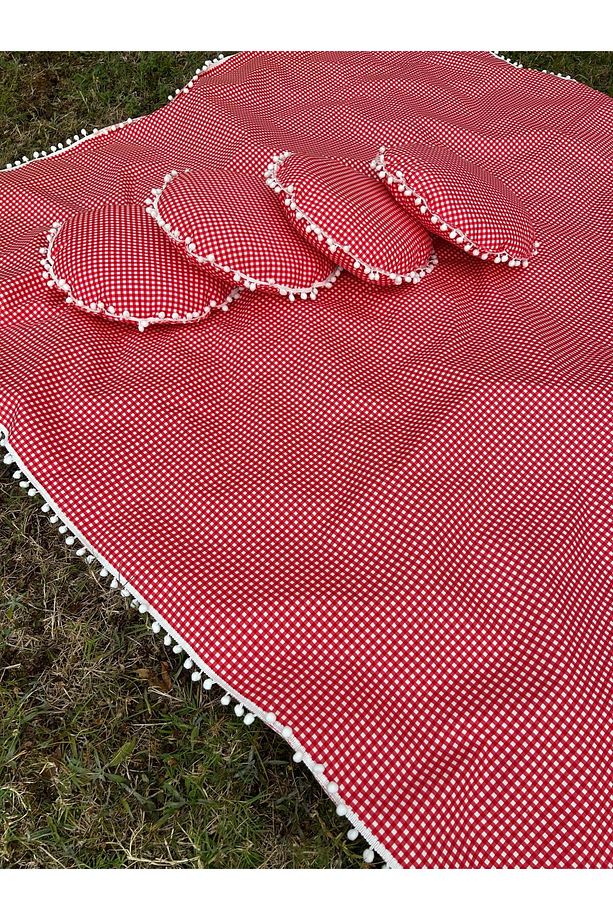 Ponponlu Sıvı Geçirmez Keten Masa Piknik Örtüsü 170 x 170 , 4 Yuvarlak Minder - 2