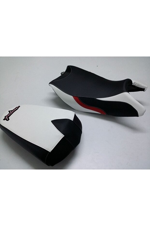 Pulsar 200ns White Saddle Cover