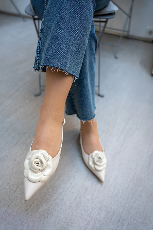 Ecru Roselin Rose Motif Women's Ballerinas