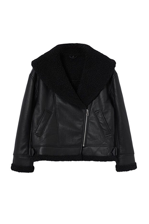 Siyah Oversize Kalıp Peluş Detaylı Suni Deri Biker Ceket Mont TWOAW25MO00037 - 6