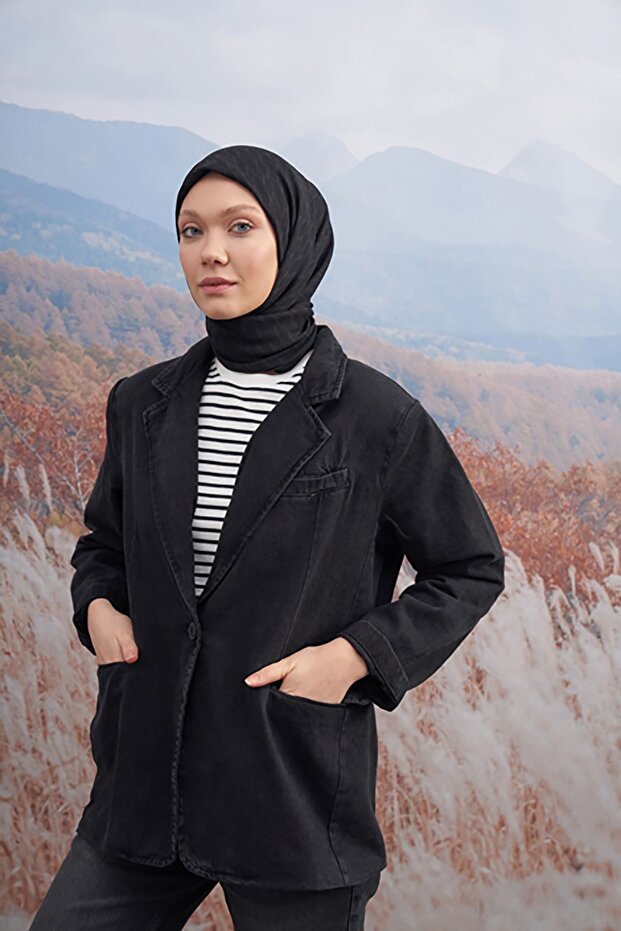 وشاح من القطن بنمط حرف A - أسود - 2