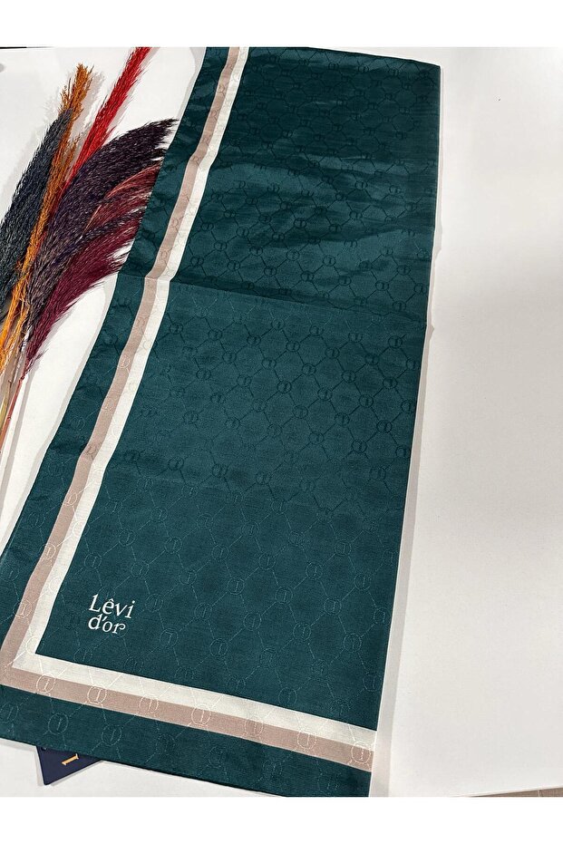 شال مونوغرام ممتاز Jz0121