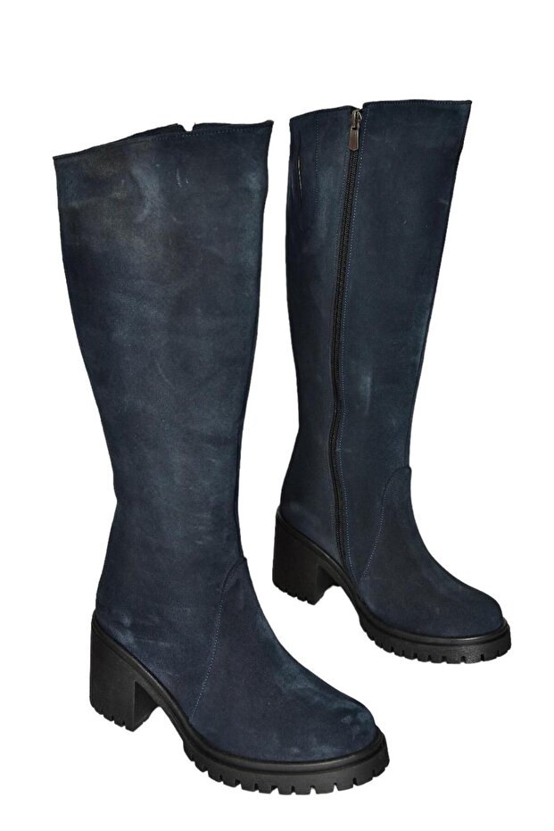 R654047702 Granatowe buty damskie z prawdziwej skóry zamszowej na grubym obcasie - 7