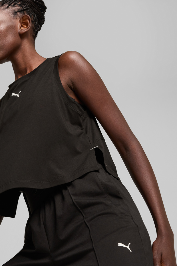 525772 Model Black - 4