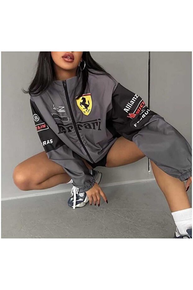 BASKILI YAĞMURLUK - 1