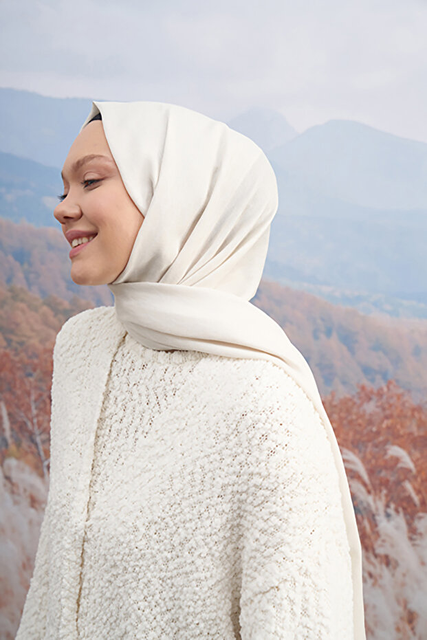 شال COTTON MONOGRAM A PATTERN - كريمي - 2