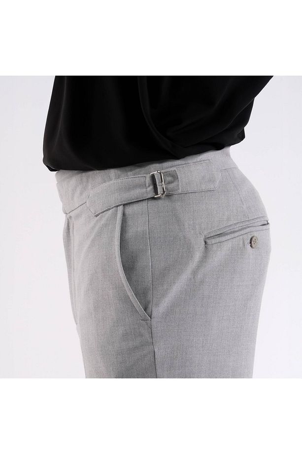 Gri Kumaş Şort Likralı Kumaş Old Money Style - 3