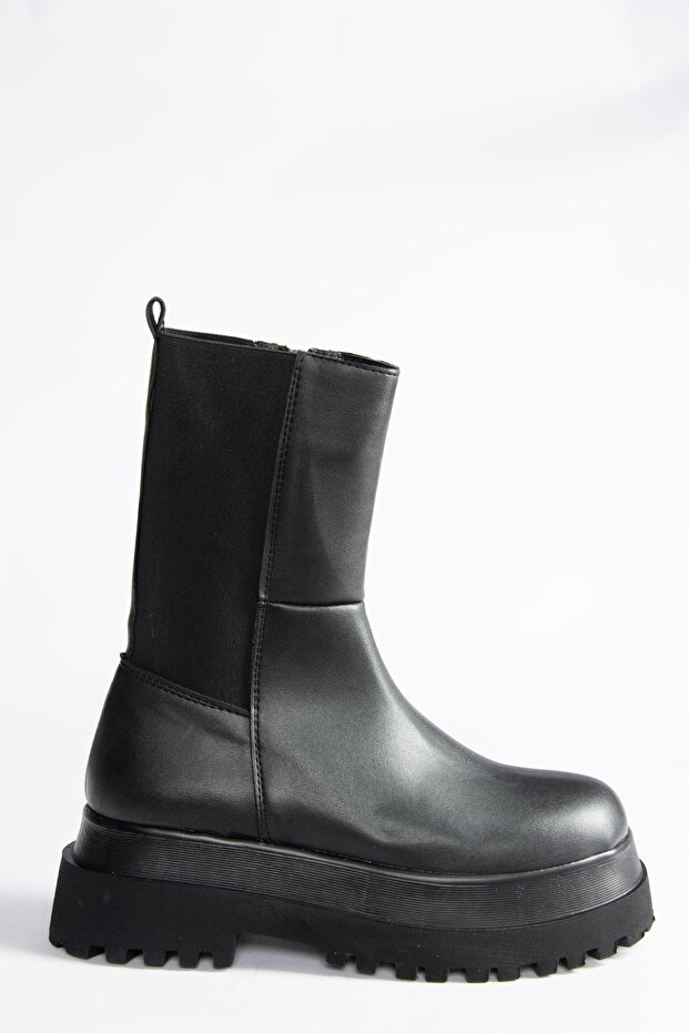 Fekete vastag talpú női csizma J267063109 - 8