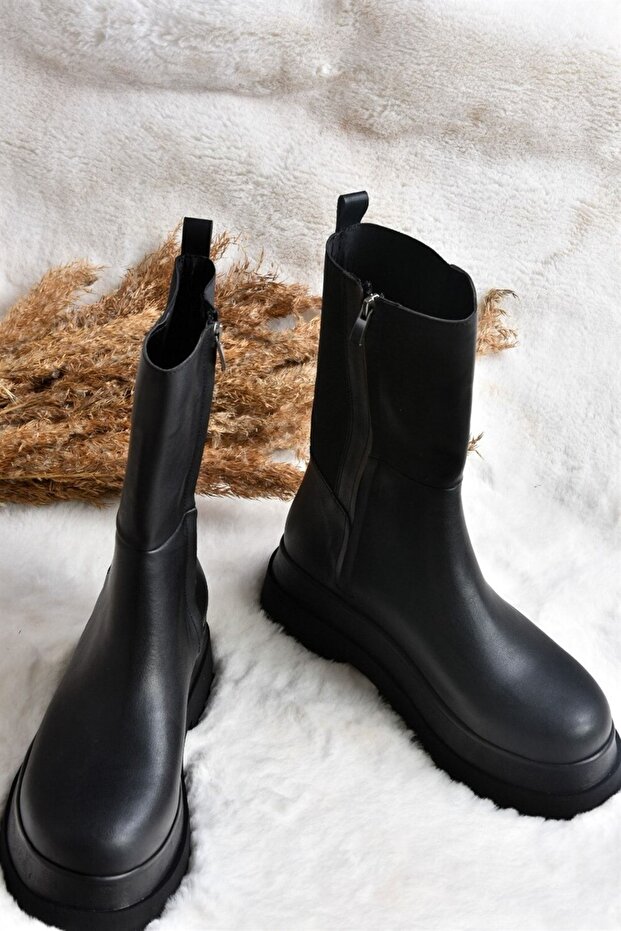 Fekete vastag talpú női csizma J267063109 - 5