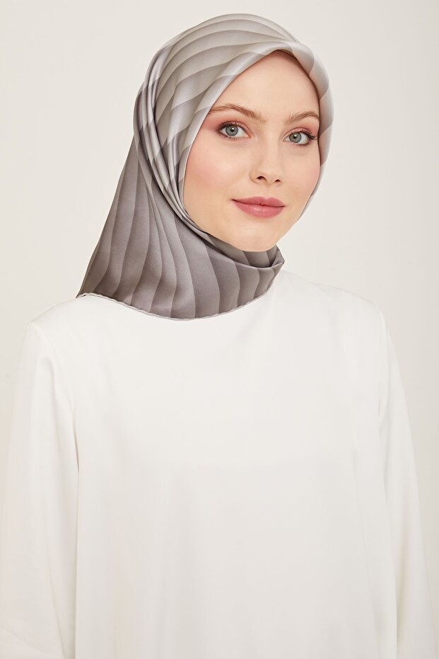 وشاح حريري ARMINE 9150D (TWILL)