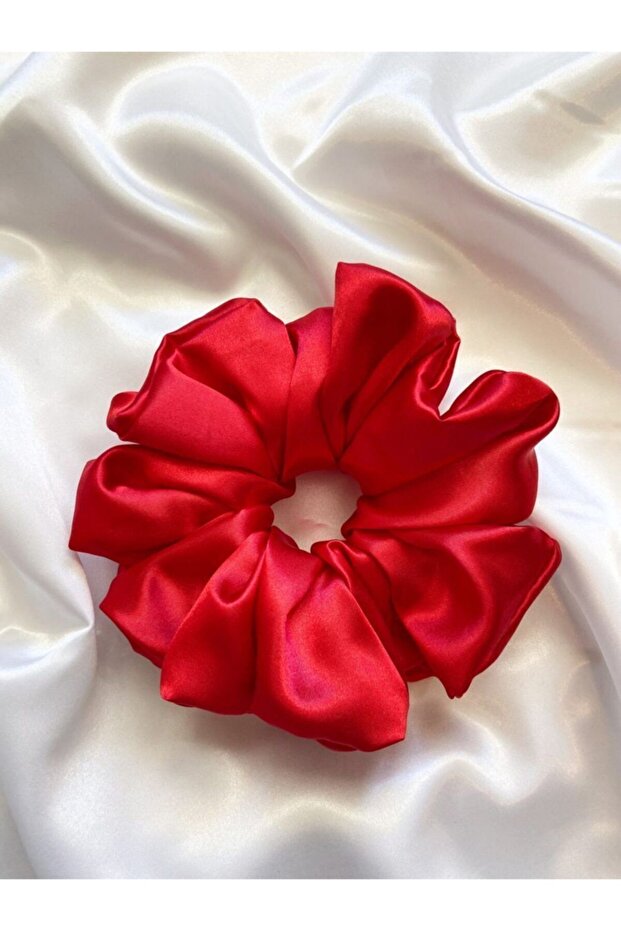 Women's Satin Red Rubber Buckle Model