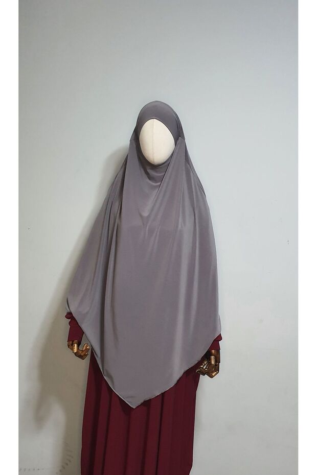 Maxi ready-to-wear veiled sandy soufflé khimar grey, suitable for Hajj and Umrah.