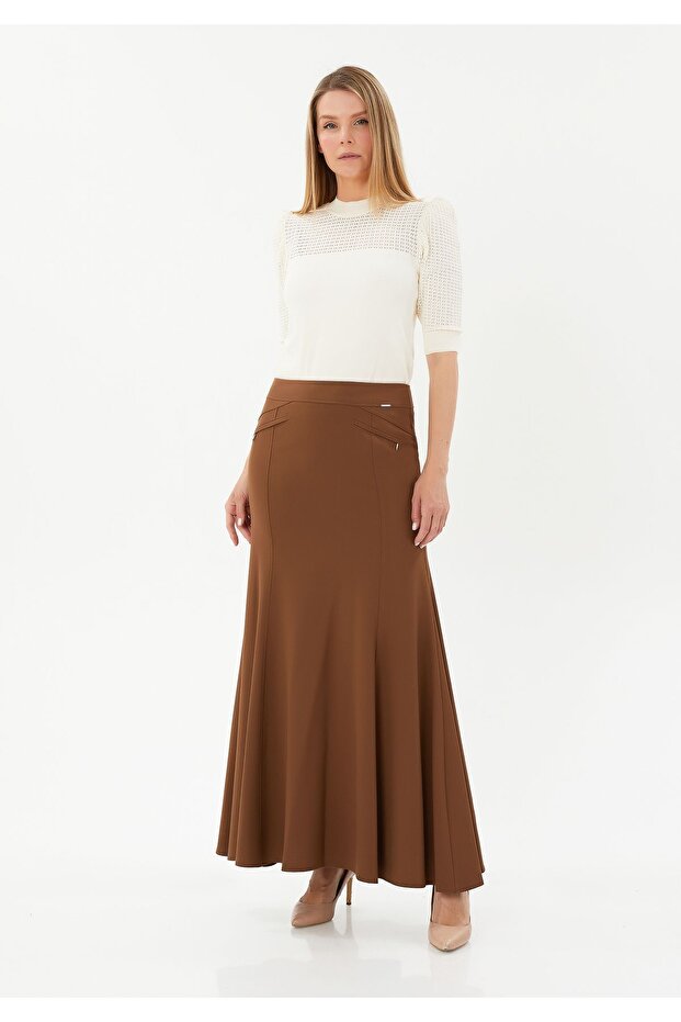 Maxi Boy Hazelnut Color Pleated Back Fish Model Skirt
