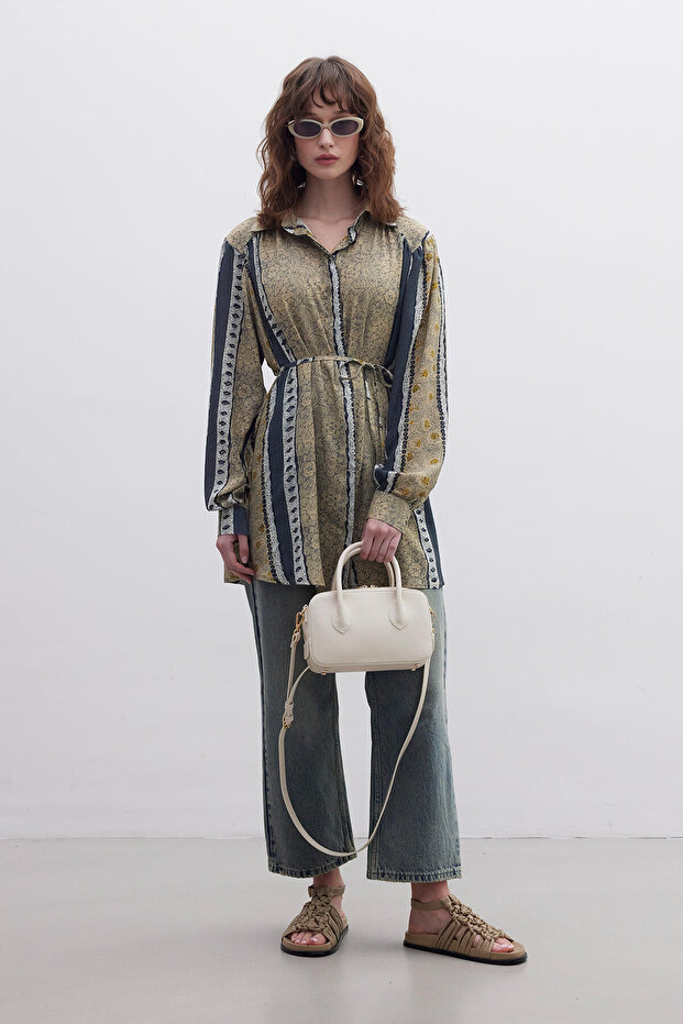 Beigefarbene Ester-Ledertasche - 4