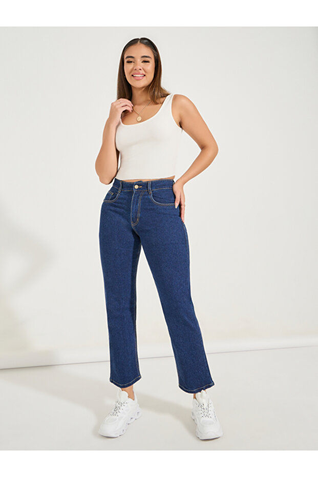 Basic Mom Fit Cropped Jeans