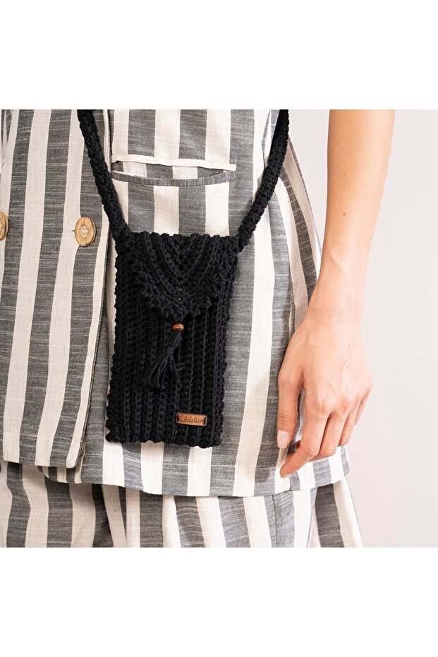 Black Tasseled Hand-Knitted Cell Phone Bag - Tasseled Black Hand-Knitted Mini Bag