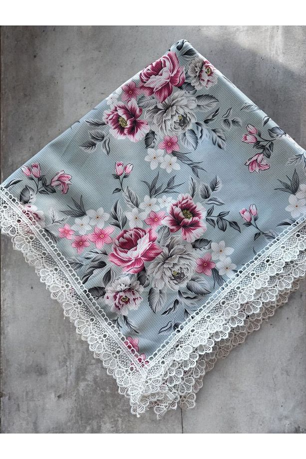 Leke Tutmaz 155X155cm Kenarı Gipürlü Dertsiz Kumaş Sofra Bezi Masa Örtüsü Piknik Örtüsü - 4